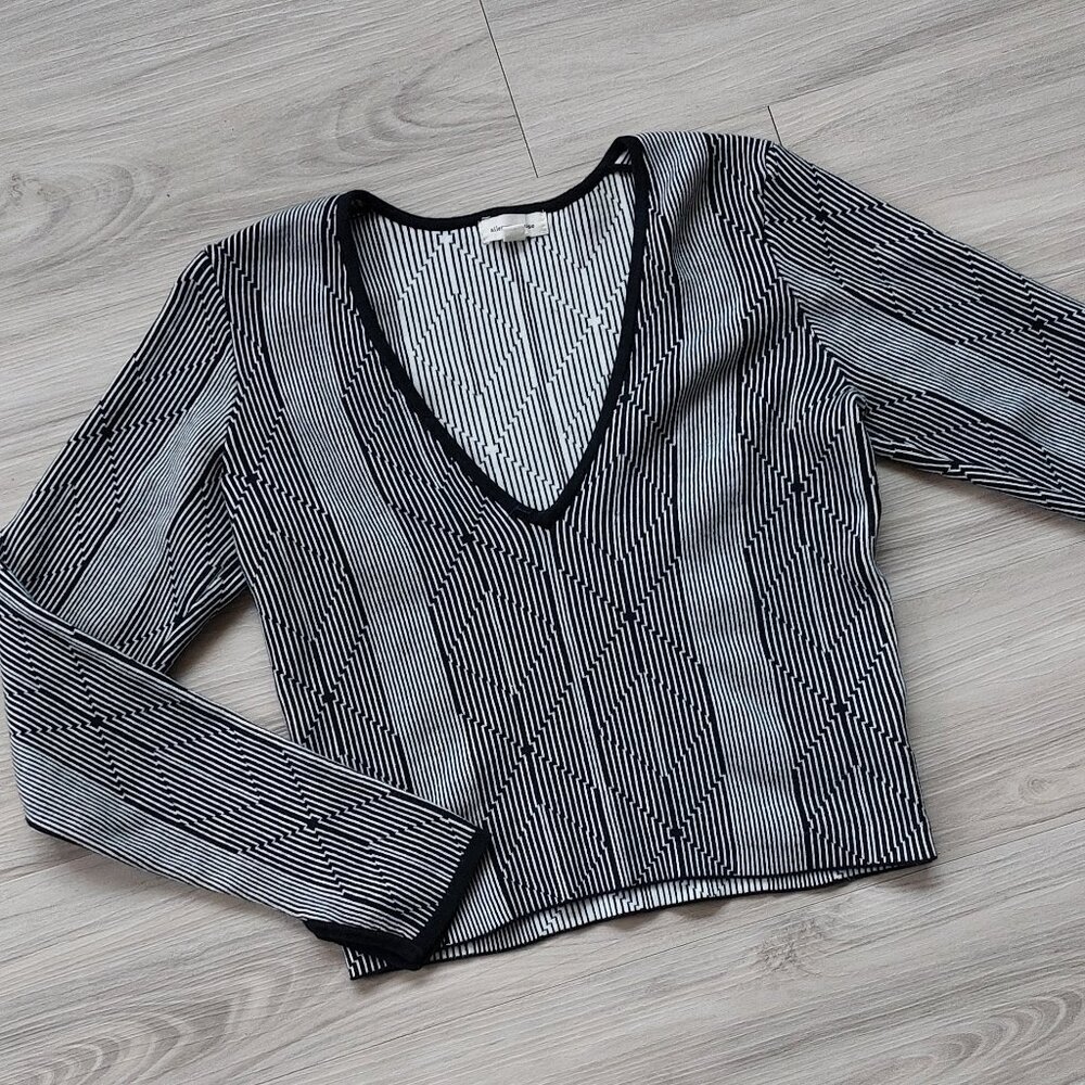 Urban Outfitters Black/white Sweater Shirt